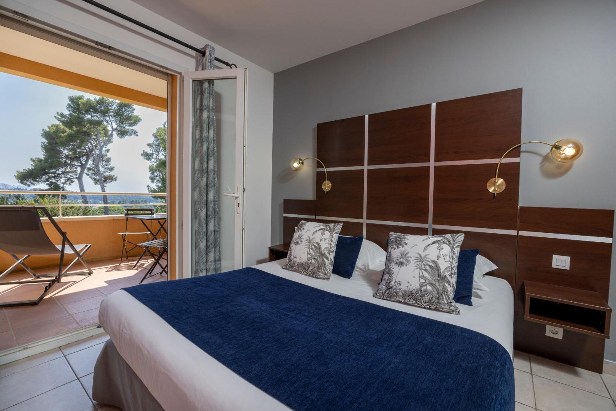 The Originals City, Hotel Cote Sud, Marseille Est Allauch Exterior photo